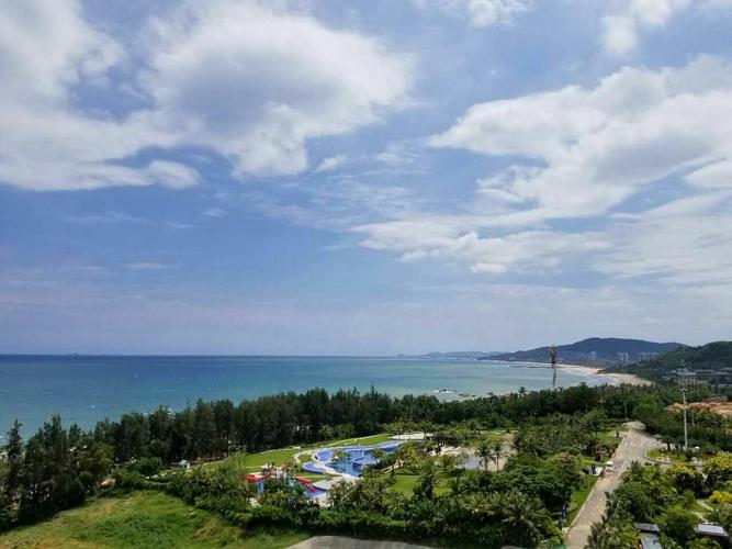 站出发,沿荔枝沟互通上g98海南环线高速行驶至陵水 一湾香水 产品介绍